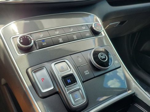 Certified 2022 Hyundai Santa Fe SE FWD image 18