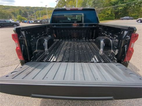Certified 2023 Chevrolet Silverado 1500 LT image 25