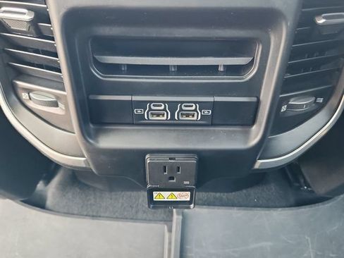 Used 2022 RAM 1500 Lone Star AWD/4WD image 32