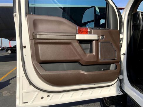 Used 2019 Ford F250 King Ranch w/ King Ranch Ultimate Package image 22