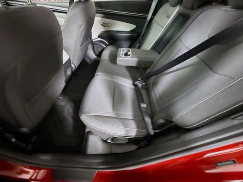 Certified 2024 Hyundai Tucson SE FWD image 27