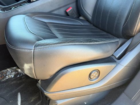 Used 2016 Mercedes-Benz GLE 350 image 25