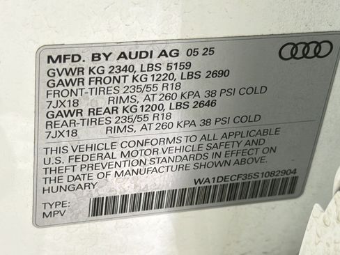 Certified 2025 Audi Q3 2.0T Premium w/ Convenience Package image 22