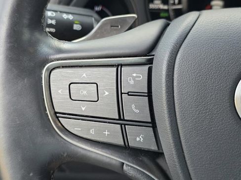 Certified 2020 Lexus LS 500 500 Base w/ Accessory Package (Z2) image 25