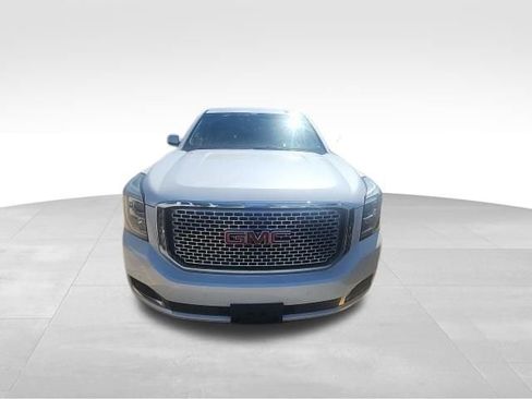 Used 2017 GMC Yukon XL Denali w/ Open Road Package image 2