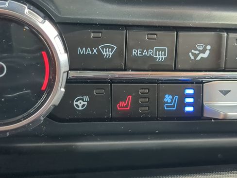 Certified 2025 Ford F150 Raptor AWD/4WD image 22