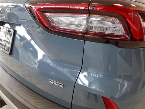 New 2024 Ford Escape SE w/ PHEV Premium Package image 6