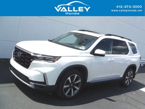 Used 2024 Honda Pilot Elite image 1
