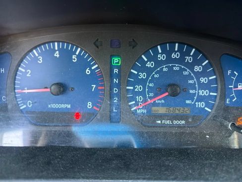 Used 2003 Toyota Sienna LE w/ Symphony Pkg FWD image 7