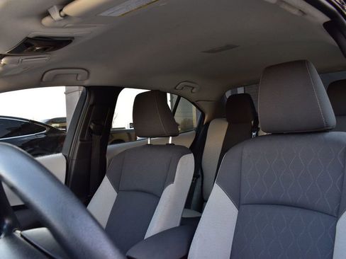 Used 2024 Toyota Corolla LE FWD image 14