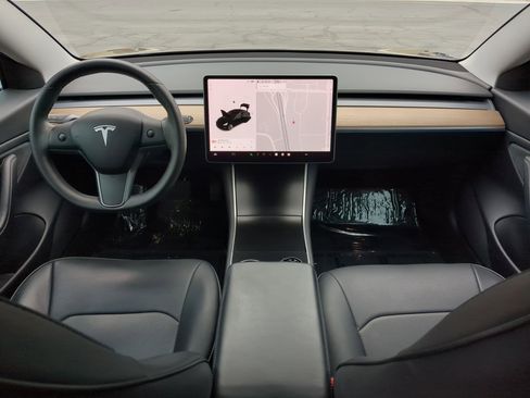 Used 2020 Tesla Model 3 Long Range image 28