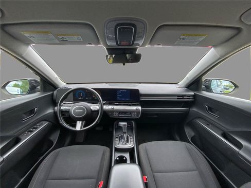Used 2024 Hyundai Kona SEL AWD/4WD image 22