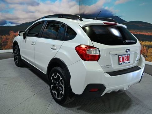Used 2016 Subaru Crosstrek 2.0i Premium w/ Moonroof Package image 11