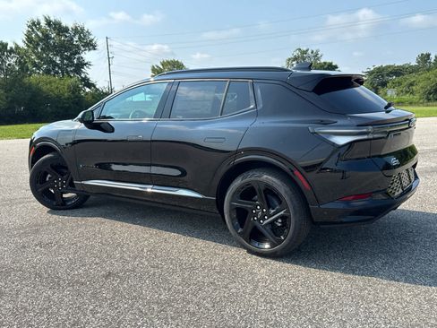 New 2025 Chevrolet Equinox EV RS w/ Active Safety Package 3 image 4