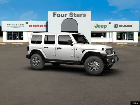 New 2026 Jeep Wrangler Unlimited Sahara AWD/4WD image 10