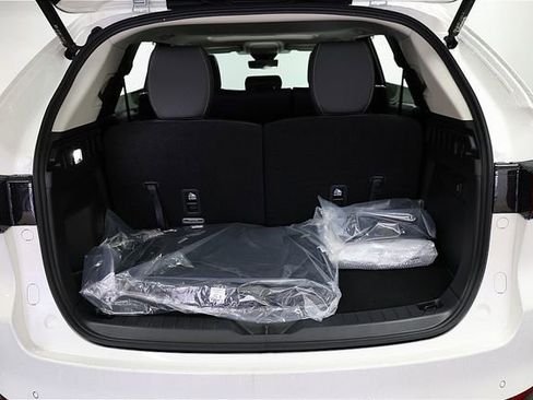 New 2026 MAZDA CX-90 Plug-In Hybrid w/ Preferred image 12