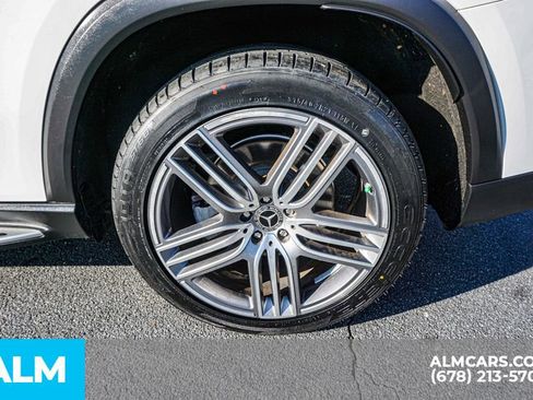 Used 2022 Mercedes-Benz GLS 450 4MATIC image 17