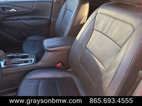 Used 2020 Chevrolet Equinox Premier image 11