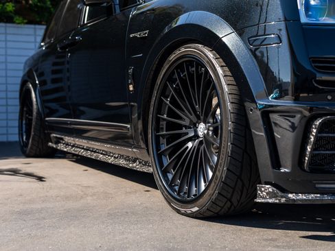 Used 2021 Rolls-Royce Cullinan image 17