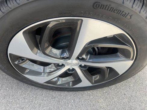 Used 2018 Hyundai Tucson Limited w/ Ultimate Package 02 image 46