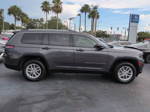Used 2023 Jeep Grand Cherokee L Laredo RWD image 3