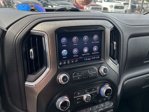 Used 2020 GMC Sierra 2500 Denali w/ Denali Ultimate Package image 13