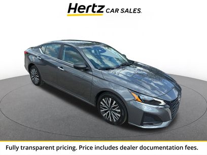 Used 2025 Nissan Altima 2.5 SV
