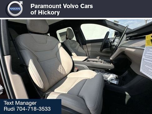 New 2025 Volvo EX90 Ultra image 32