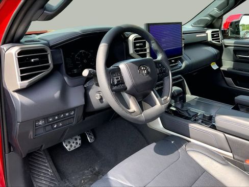 New 2026 Toyota Tundra Platinum w/ TRD Off-Road Package AWD/4WD image 8