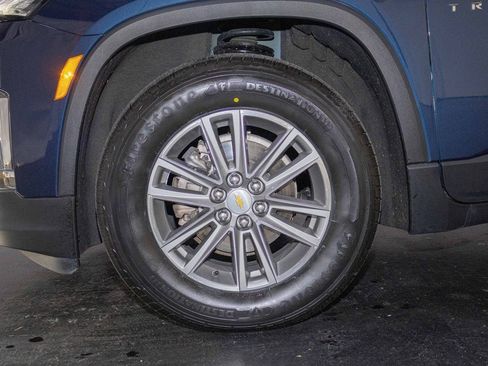 Certified 2023 Chevrolet Traverse LT image 8