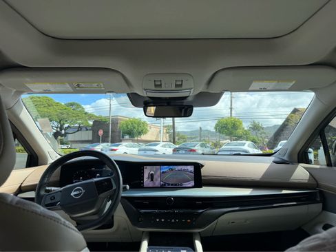 Used 2025 Nissan Murano Platinum w/ Cargo Package AWD/4WD image 10
