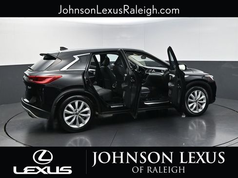 Used 2019 INFINITI QX50 Essential w/ Premium Heat Package AWD/4WD image 31
