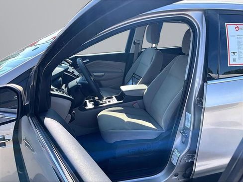 Used 2018 Ford Escape SE FWD image 26