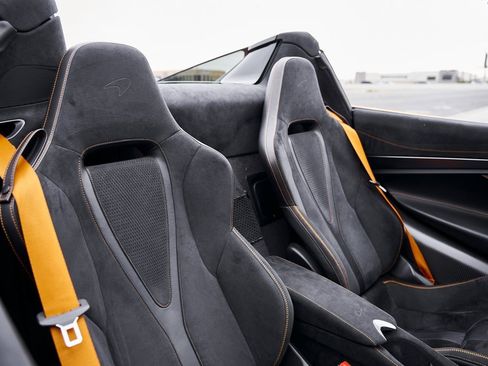 Used 2024 McLaren 750S image 41