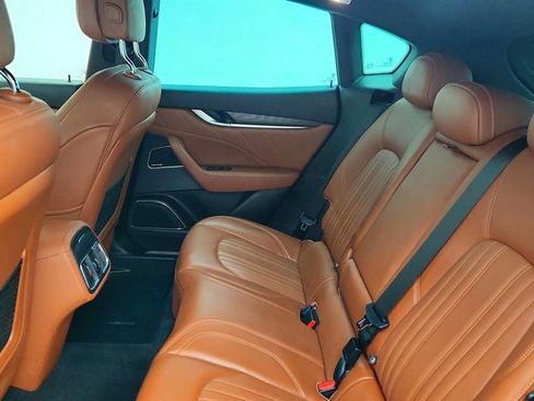 Used 2022 Maserati Levante Modena image 21