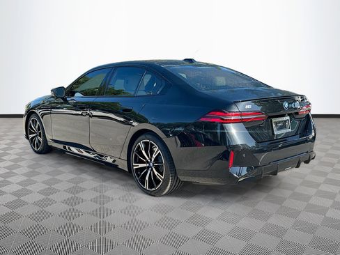 Used 2024 BMW i5 M60 w/ Premium Package image 5