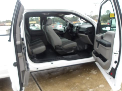 Used 2015 Ford F150 XL w/ XL Power Equipment Group image 6