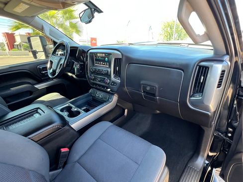 Used 2016 Chevrolet Silverado 2500 LT w/ LT Convenience Package image 25