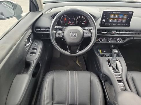 Used 2025 Honda HR-V EX-L image 12