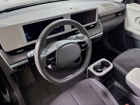 Used 2024 Hyundai Ioniq 5 SEL image 10