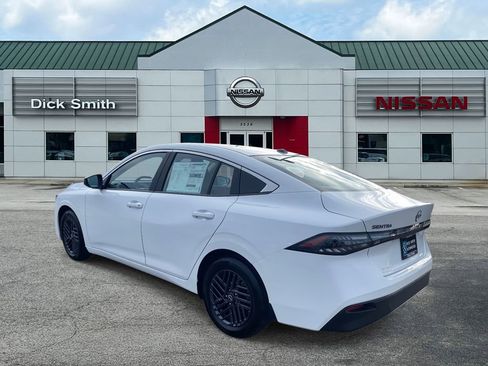 New 2026 Nissan Sentra SV w/ Floor Mat Package image 4