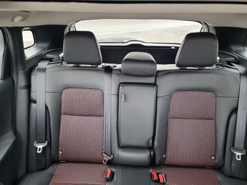 New 2026 Nissan Kicks SR image 21