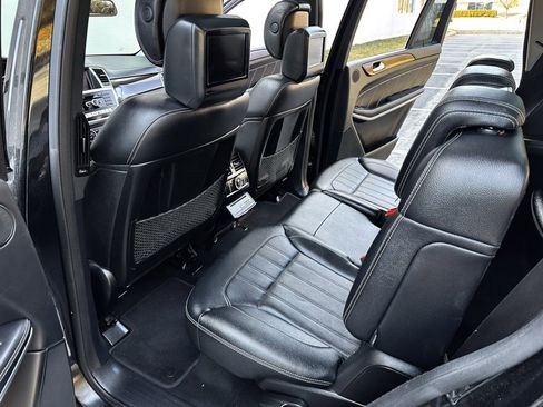 Used 2013 Mercedes-Benz GL 450 4MATIC w/ Premium 2 Pkg image 23