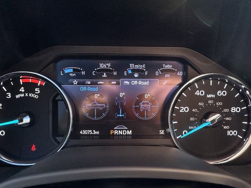 Certified 2022 Ford F350 Platinum image 15