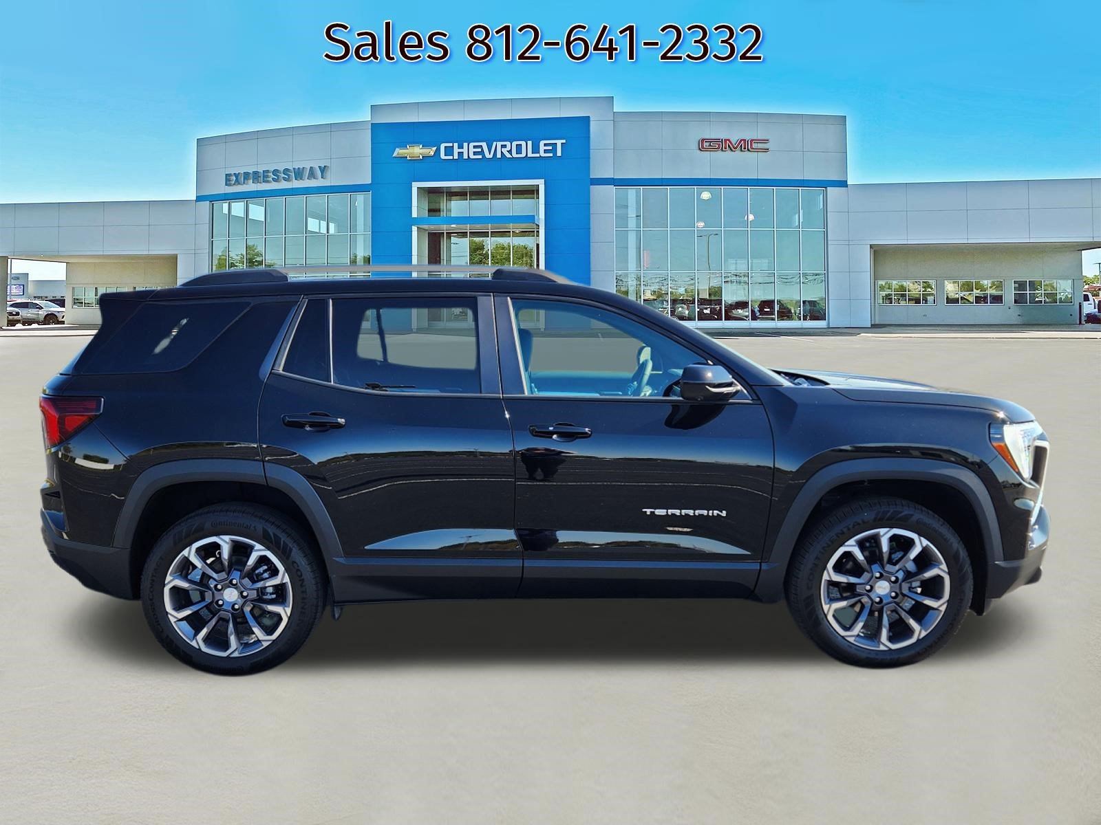 New 2027 GMC Terrain Elevation w/ Elevation Premium Package AWD/4WD image 5
