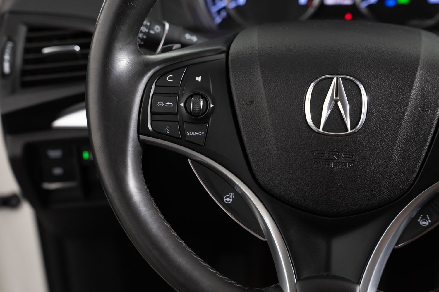 Used 2018 Acura MDX w/ Technology Package AWD/4WD image 35