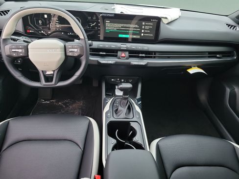 New 2026 Kia K4 GT-Line w/ GT-Line Premium Package FWD image 9