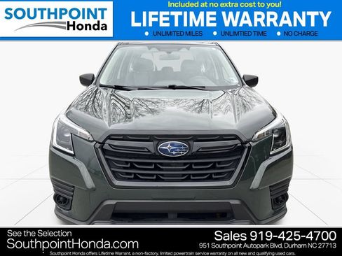 Used 2022 Subaru Forester image 2