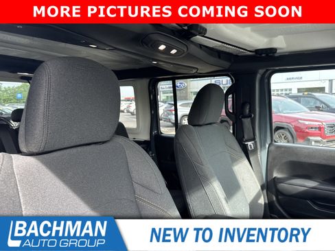 Used 2024 Jeep Wrangler Sport S AWD/4WD image 5