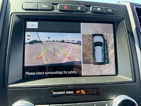 Used 2020 Ford Expedition Limited w/ Equipment Group 302A AWD/4WD image 17